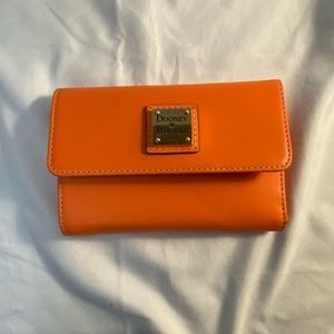 Rooney and Burke Leather Wallet